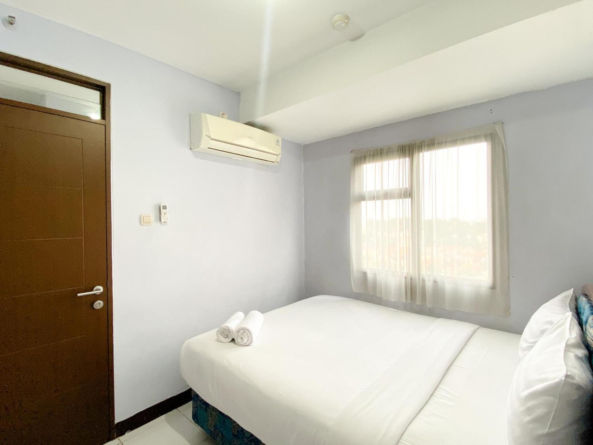Homey And Cozy Living 2br Lagoon Town Square By Travelio