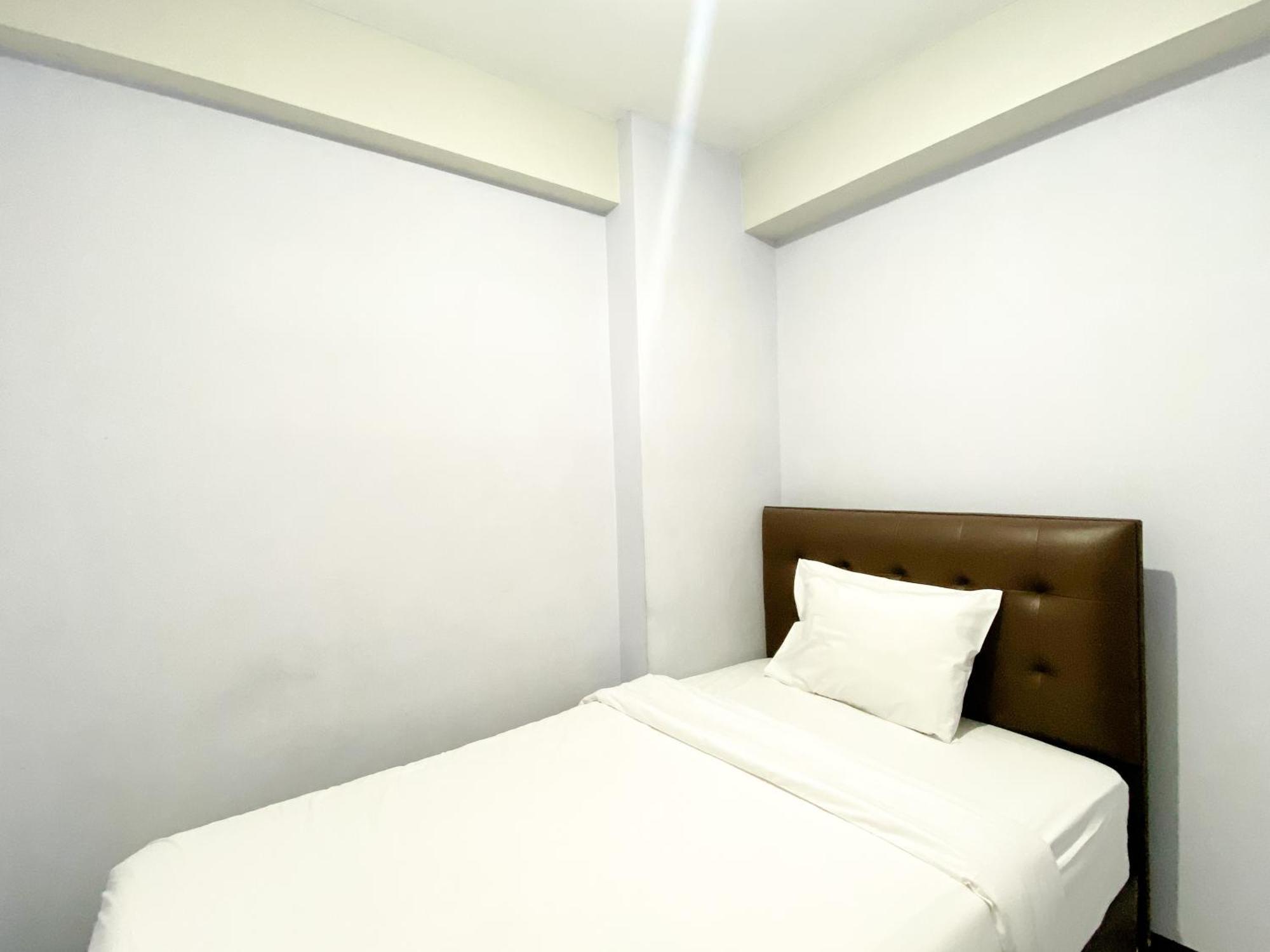 Homey And Cozy Living 2br Lagoon Town Square By Travelio